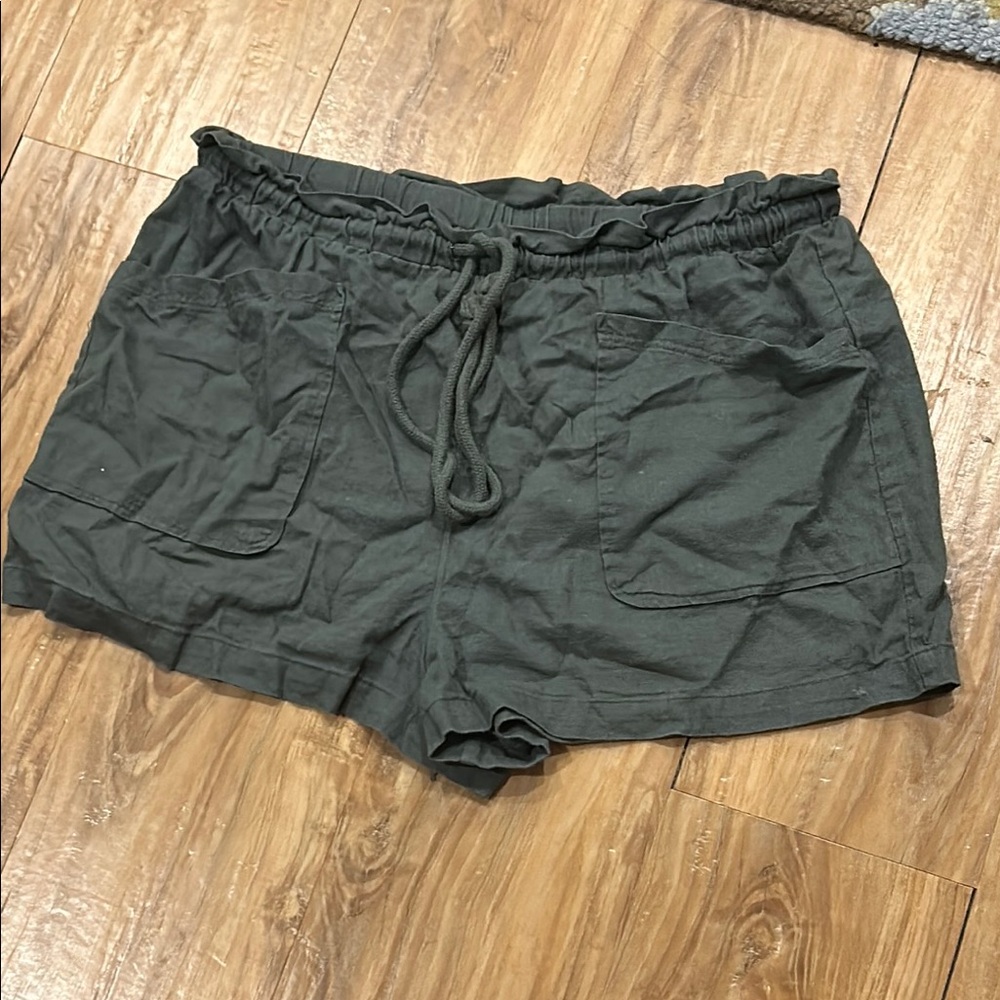 Casual Women's Drawstring Shorts - army green